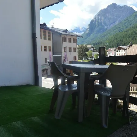 Cesa Soracrepa Apartment Canazei